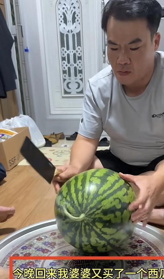 朱大夫直播吃瓜,趣味横生揭秘美食背后的故事